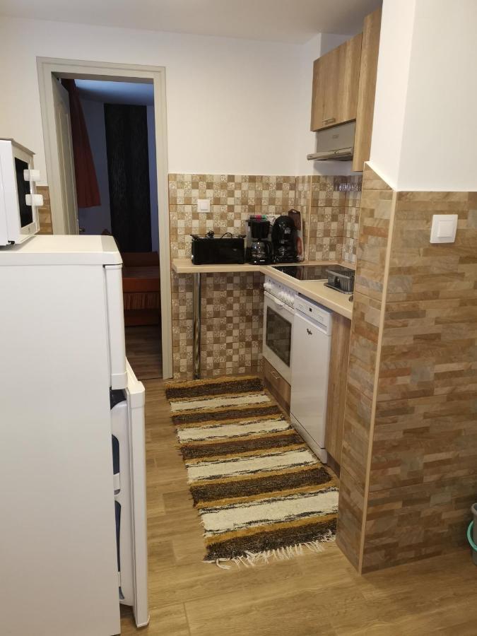 Lili Apartman Harkany Luaran gambar